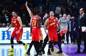 最后冲刺！深圳队内线防守无力，现在急需一名强大外援守护！