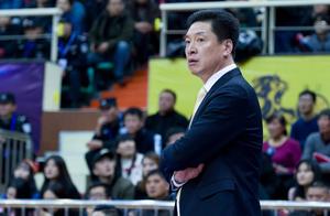 CBA第43轮前瞻：李春江战旧主，辽宁遇考验，上海迎季后赛关键战