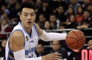 横扫！北京6人上双大胜上海率先晋级
