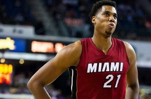 NBA中5位守强攻弱的篮板王，现役2人入选