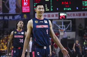 CBA首位10000+5000球员诞生！广东王牌爆砍36分8板完成客场复仇