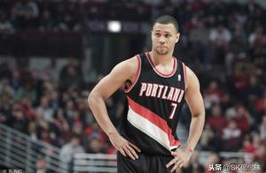 “黄曼巴”罗伊是2006年6号秀，那在他之前的5位是谁？有3个水货