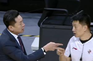 [赛场动态]李京龙郭一飞发生口角！李春江为子出头，对裁判施压
