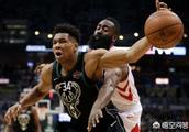 克里斯·保罗声称当年科比仅是靠一场比赛抢走了MVP，对此你怎么看？