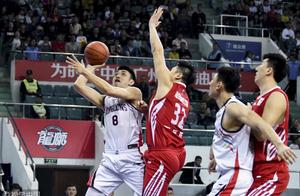 季后赛卡位之争，上海面对广州已没有退路，若失利季后赛将成泡影