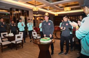 四川FC为黎兵庆生打消球迷顾虑 山哥还将携手马明宇助力四川足球