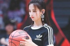 为什么篮球迷对杨超越和蔡徐坤是两种态度，直男回答太扎心