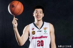 中国男篮名单迟迟未公布，李楠或在考察这人，宏远多面手有望上位