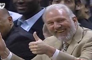 NBA史上最机智的一幕，他竟在场上成功造对方教练技犯！