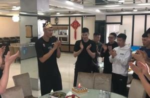 小将庆生暗露新疆又遭伤情 朱芳雨发话冲击天山勉励广东