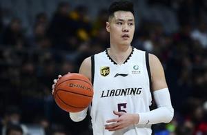郭士强变阵激活神射！贺天举时隔3年轰5三分 爆发却仍难挽救辽宁