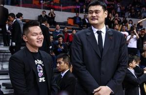 朱芳雨傲娇“批评”广东外援还让写检讨 小科比竟用中文回复