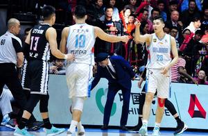 领先16分却被翻盘，新疆男篮主场痛失好局，辽宁能复制深圳奇迹？