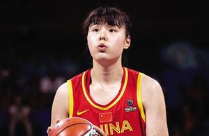 李月汝：我本人也非常想去WNBA