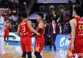 深圳男篮战胜北京，如何评价双方的表现？