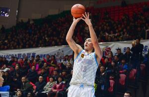辽宁主场连丢2场0-2不敌新疆！辽宁将被横扫？霍楠预言要成真？
