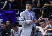 阿不都24+11四人合砍93分。新疆大胜辽宁3-1拿赛点。对这场比赛你怎么看？