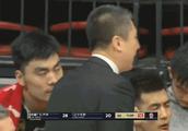 郭艾伦拼至干呕，悬崖边上的辽宁会有奇迹么？