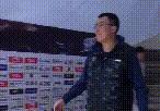 辽宁男篮输掉首个主场后，韩德君在球员通道和每一个队友击掌鼓励，对此你怎么评价？
