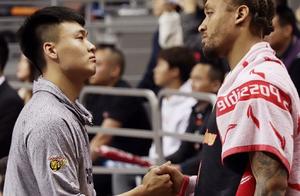 他从NBL加盟CBA，20岁已是八冠王主力，实力不逊郭艾伦