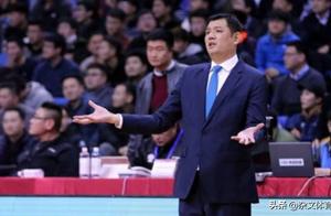 离开家乡球队得到400万年薪！是巩晓彬得意弟子，与女友低调