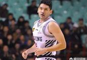 钟诚18-19赛季合同到期，你觉得辽宁男篮还有必要留下他吗？为什么？