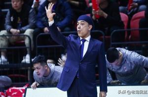 新疆男篮攻击力爆表，季后赛场均124分，辽篮拿啥防守靠谁飙三分