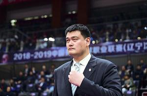 姚明终于动手了！用罚款和通报警告首钢董事长秦晓雯注意言行！