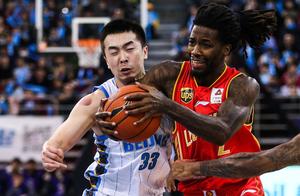 逆转有望！CBA季后赛京深大战深圳再赢北京将总比分扳至2-2平