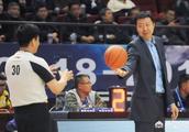 八一五虎中王治郅、范斌、李楠退役后都成了教练，刘玉栋、张劲松在做什么？现状如何？