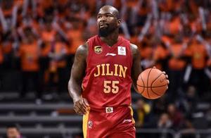 CBA超级外援加盟次级联赛   他这次能否在中国夺冠？