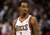 我们都知道詹宁斯是NBA最年轻50分先生，那年纪最大的50分先生又是谁呢？