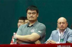 中国篮球官宣两张重量级罚单，女老总1句话赔上2万，可她真说错了