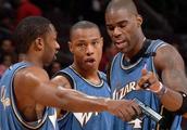 NBA的更衣室里发生过哪些你意想不到的“糗”事？