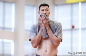 今晚！广东男篮会放一场吗？就像新疆输球那样，杜锋是咋安排的？
