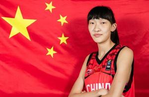时隔22年！中国女姚明第14顺位被WNBA选中，成郑海霞后首人