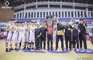 厦门大学男篮距离CUBA总冠军奖杯，只差一个王少杰的距离！