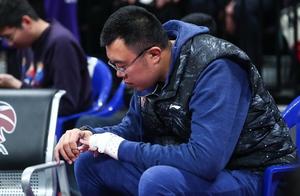 辽宁输球夜郭士强格外想念一人，“功夫熊猫”在的话这球早就赢了