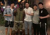 睢冉晒与劳森美国相聚图，并表示劳森是CBA第一控卫，你怎么看？