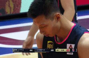 一哥就是一哥！ 阿联罚球新疆主场响起"MVP"呼声