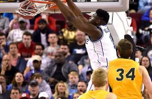 NCAA最佳小前锋恐又被提前预定，算上状元等人，或已有4人被预定