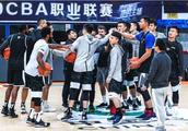 CBA得总冠军的话，奖金有多少？奖励金是靠赞助商，赞助的还是？