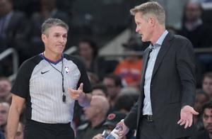 0胜6负！0胜8负！NBA官宣，火勇大战G2裁判出炉，主裁是灯泡杀手