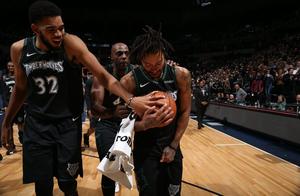 NBA坚守与等待的故事：为打场球努力11年 诺天王夺冠之后独自离场
