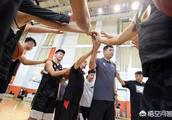 四川后卫杨越在山东试训，前山西球员刘冠岑基本回归，山东男篮后卫线是否已得到补强？