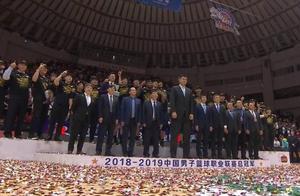 证明自己！杜锋拿下主教练生涯首个冠军