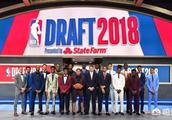 今年的NBA选秀又要开始了，你认为这届会有中国球员能入选吗？