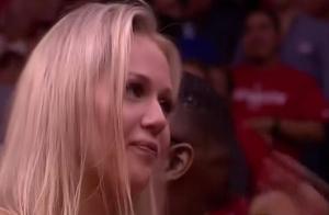 他曾经是NBA“太子爷”郁郁不得志，如今成为火箭赢勇士真大腿