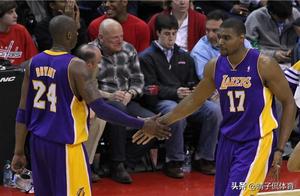 大家都知道拜纳姆是NBA最年轻出场球员，那你知道谁是最年长的吗