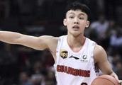 中国男篮后卫群能够合力限制住菲律宾男篮归化球员克拉克森吗？他在亚洲是怎样的存在？